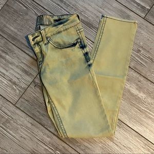 GREAT CONDITION HYDRAULIC JEANS.